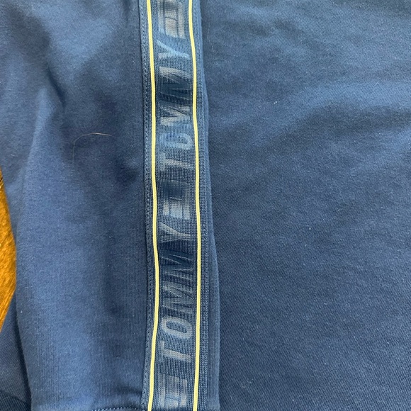 Tommy Hilfiger Woman’s Navy Turtleneck Sweater - Picture 3 of 8